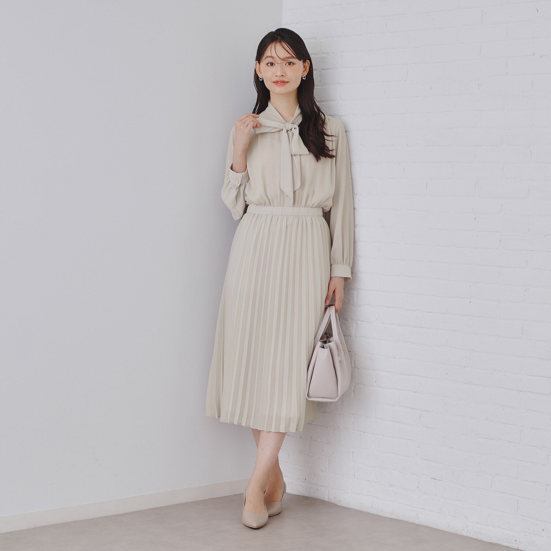 OPAQUE.CLIP「《通勤・セレモニー対応》ジョーゼットプリーツワンピース【洗える】」|ワンピース|
