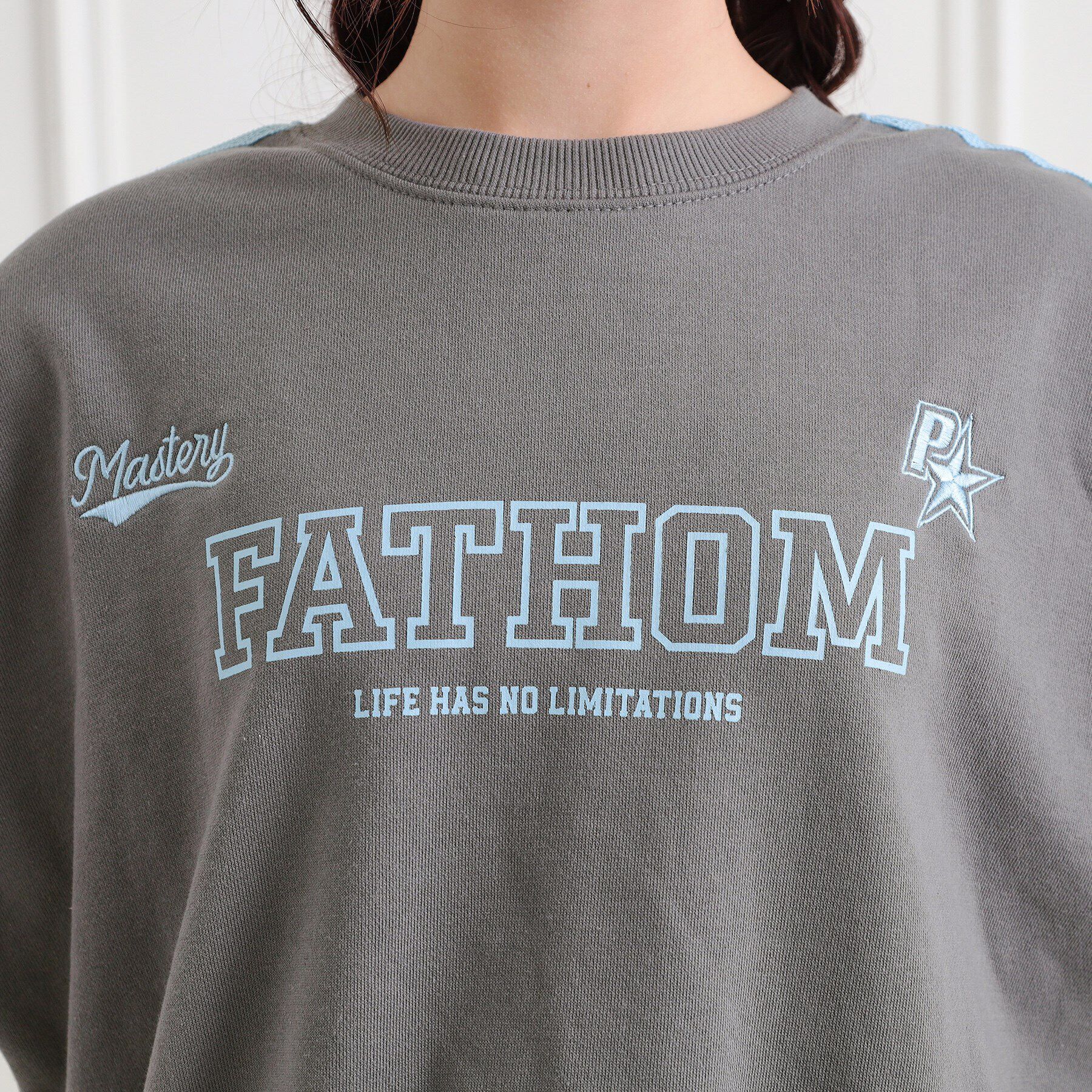 PINK-latte「ミニ裏レースライン短丈プルオーバー」|Tシャツ・カットソー|