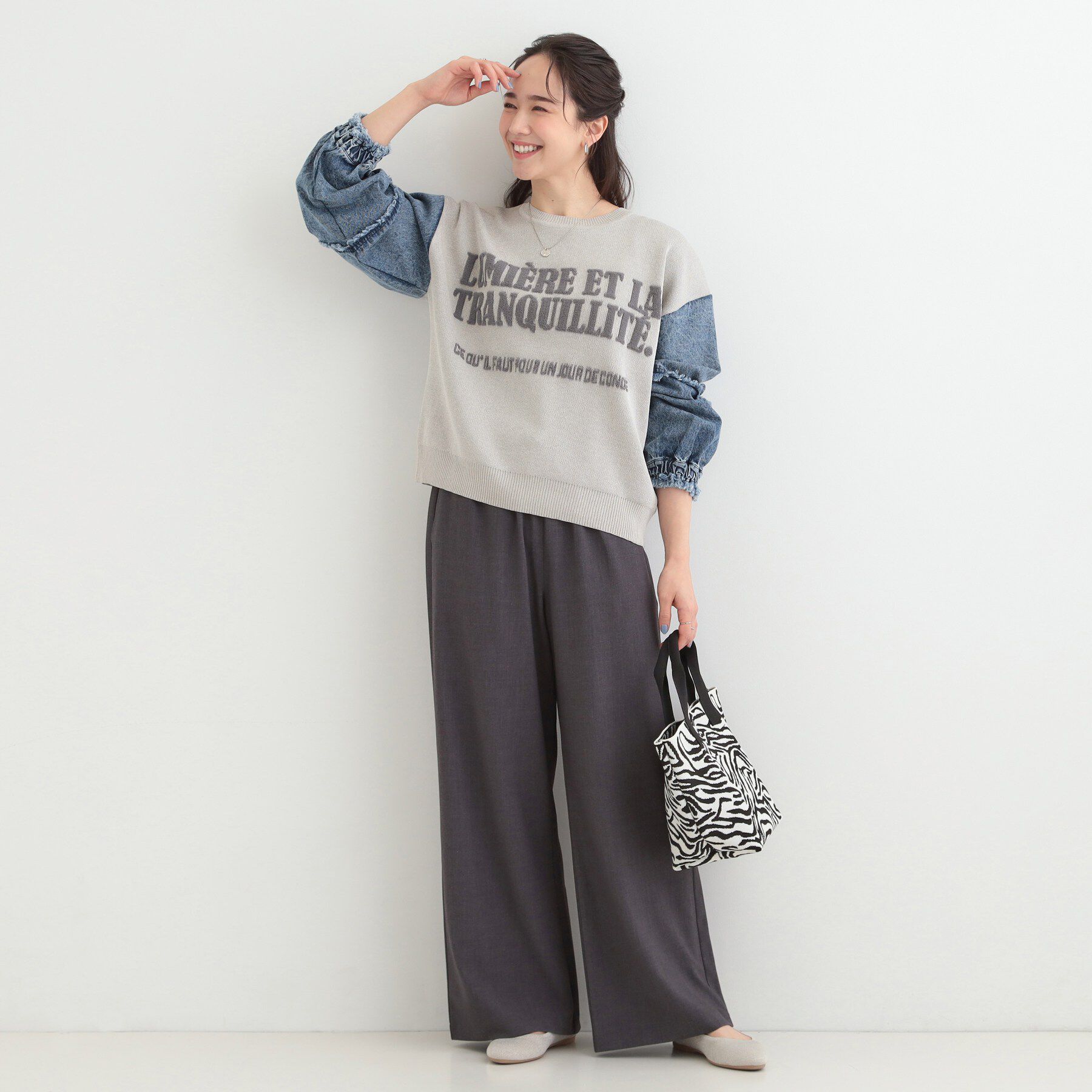 SHOO･LA･RUE「デニム袖切替ロゴニット」|ニット・セーター|