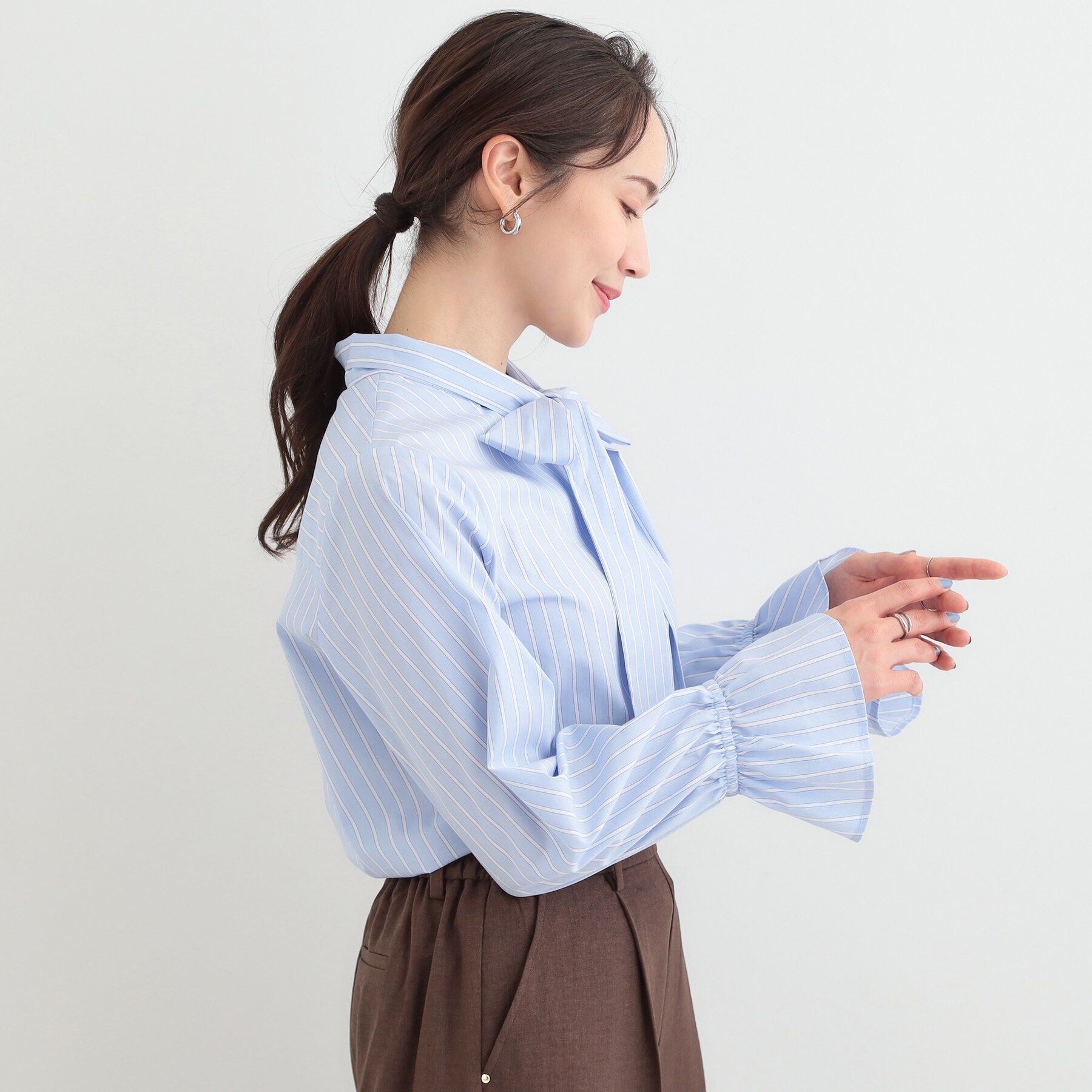 SHOO･LA･RUE「イージーケアリボンブラウス」|シャツ・ブラウス|