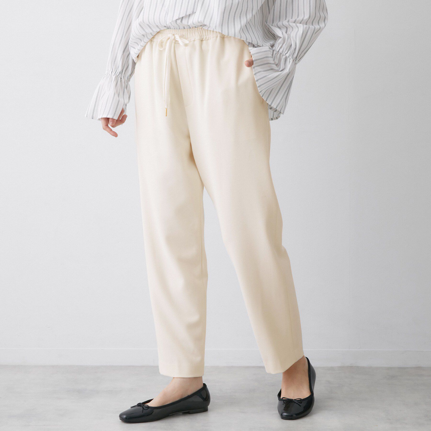 Dessin「【帯電防止/洗える】ストレッチツイルテーパードパンツ」|その他|アイボリー(004)