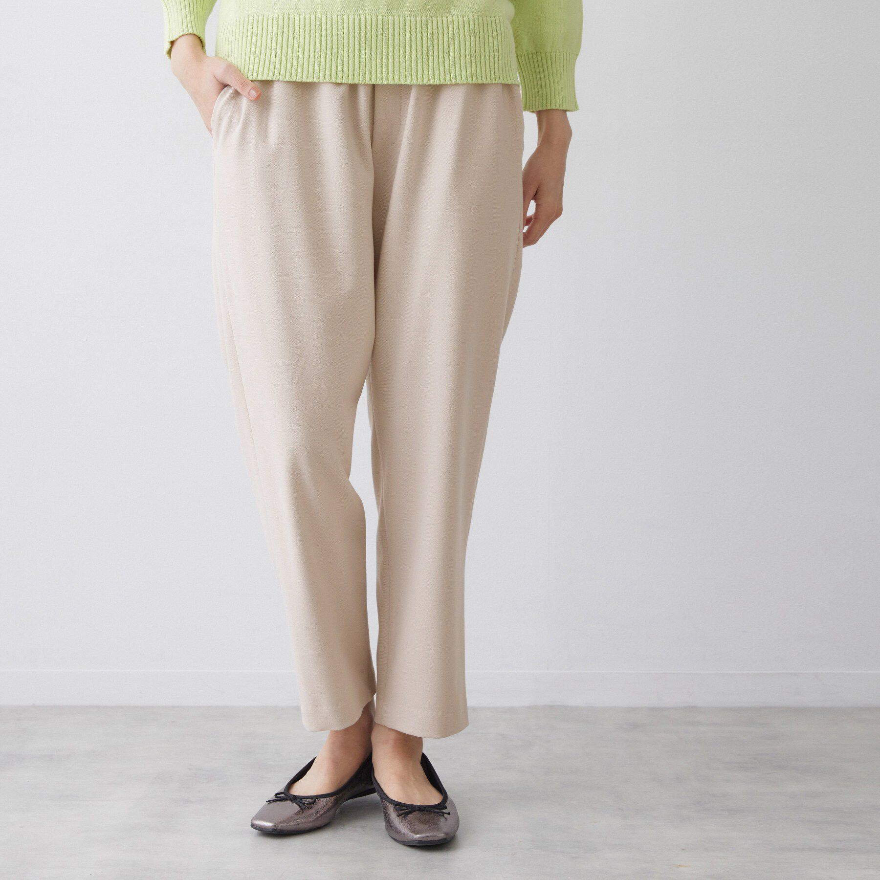Dessin「【帯電防止/洗える】ストレッチツイルテーパードパンツ」|その他|グレージュ(050)