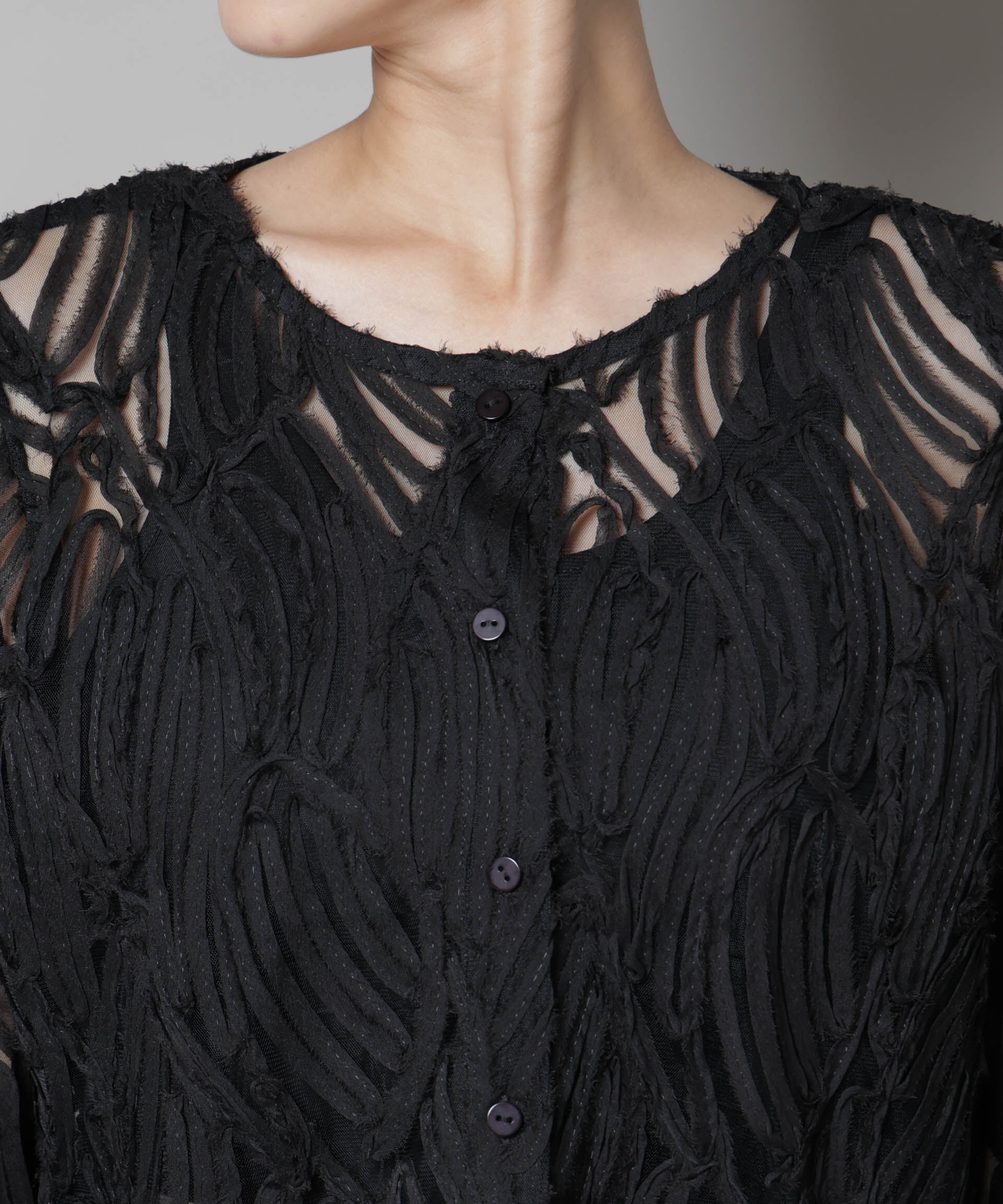 nano･universe「テープ刺繍チュール前後2wayカーディガン(セットアップ可)」|シャツ・ブラウス|