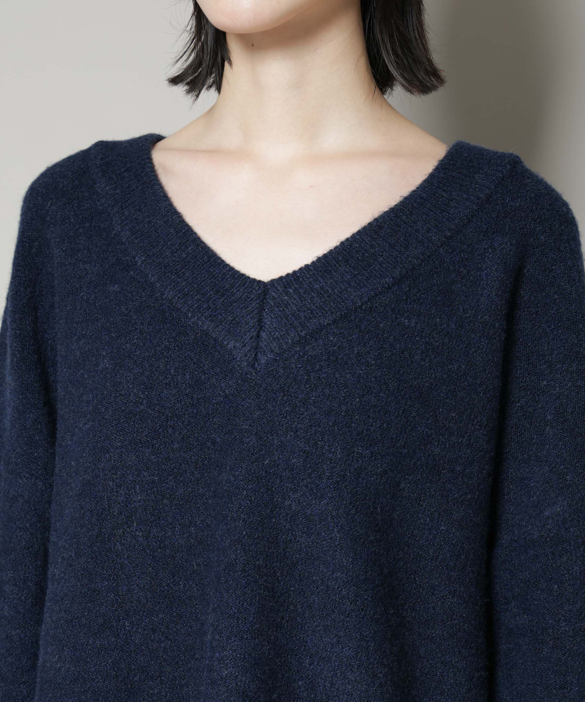 nano･universe「Vネックワイドシルエット圧縮ニット」|ニット・セーター|