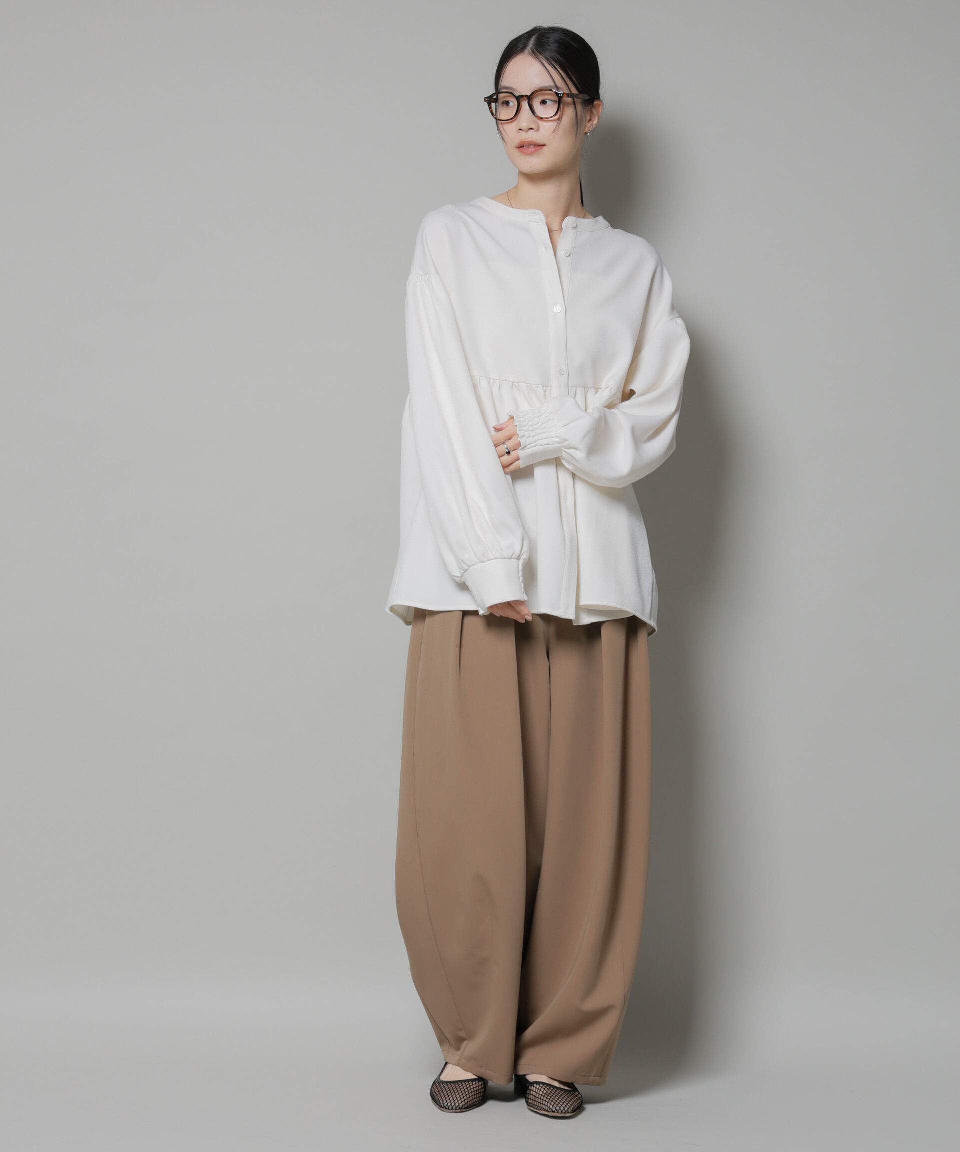 nano･universe「ｳｰﾙﾗｲｸﾎﾟﾘｴｽﾃﾙ前後2way切り替えﾍﾟﾌﾟﾗﾑﾌﾞﾗｳｽ(ｾ  」|シャツ・ブラウス|