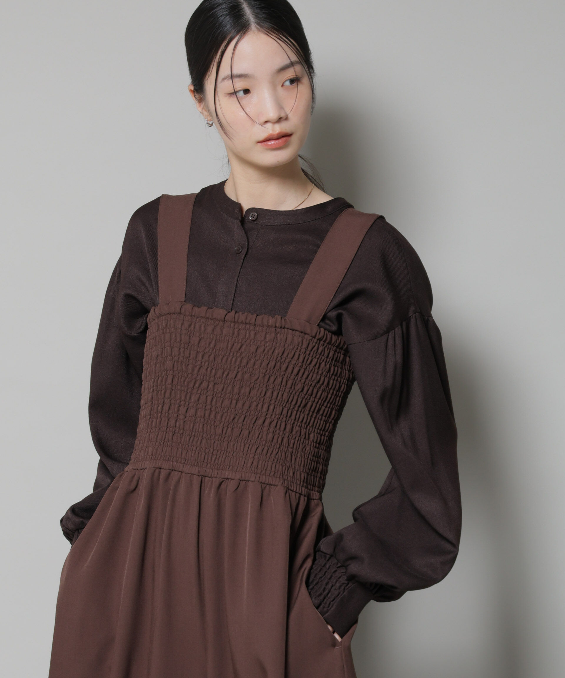 nano･universe「ｳｰﾙﾗｲｸﾎﾟﾘｴｽﾃﾙ前後2way切り替えﾍﾟﾌﾟﾗﾑﾌﾞﾗｳｽ(ｾ  」|シャツ・ブラウス|