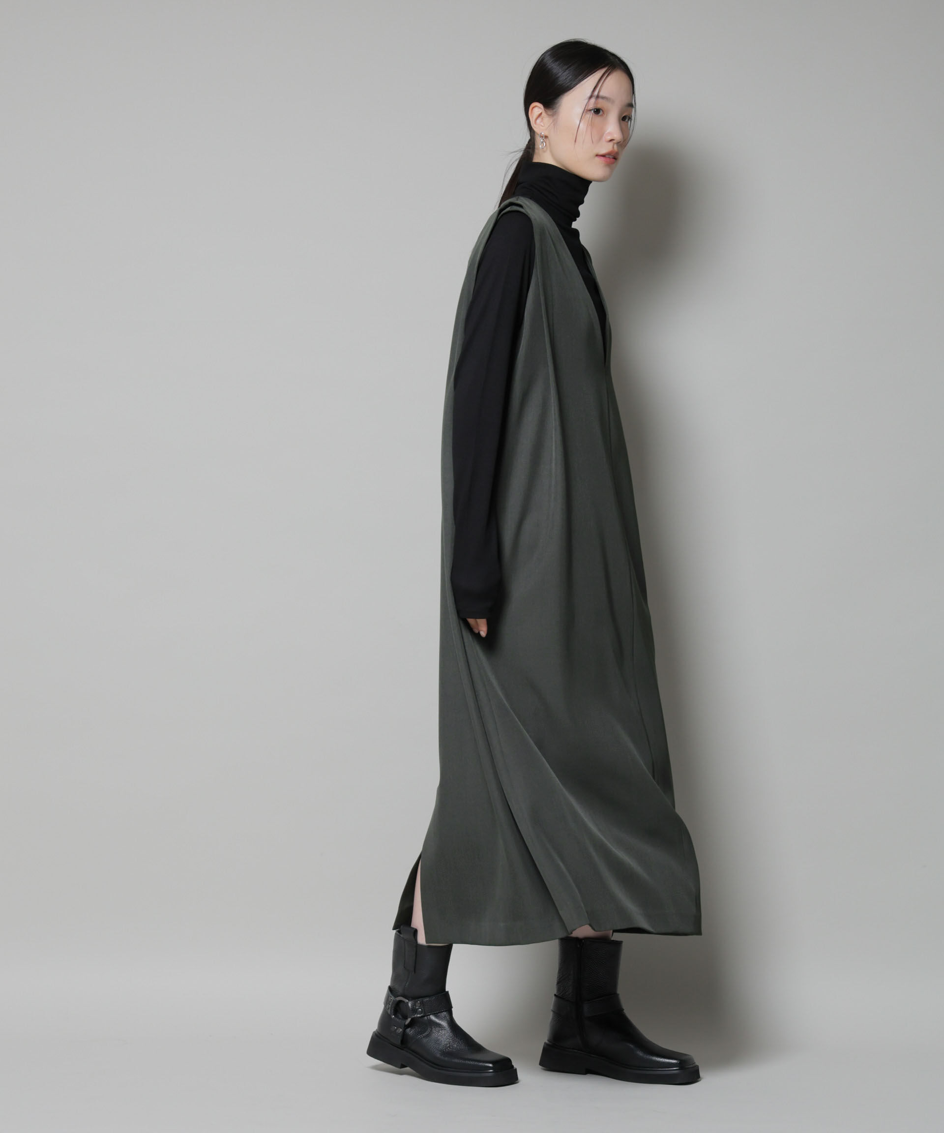 nano･universe「ショルダータックVネックワンピース」|ワンピース|