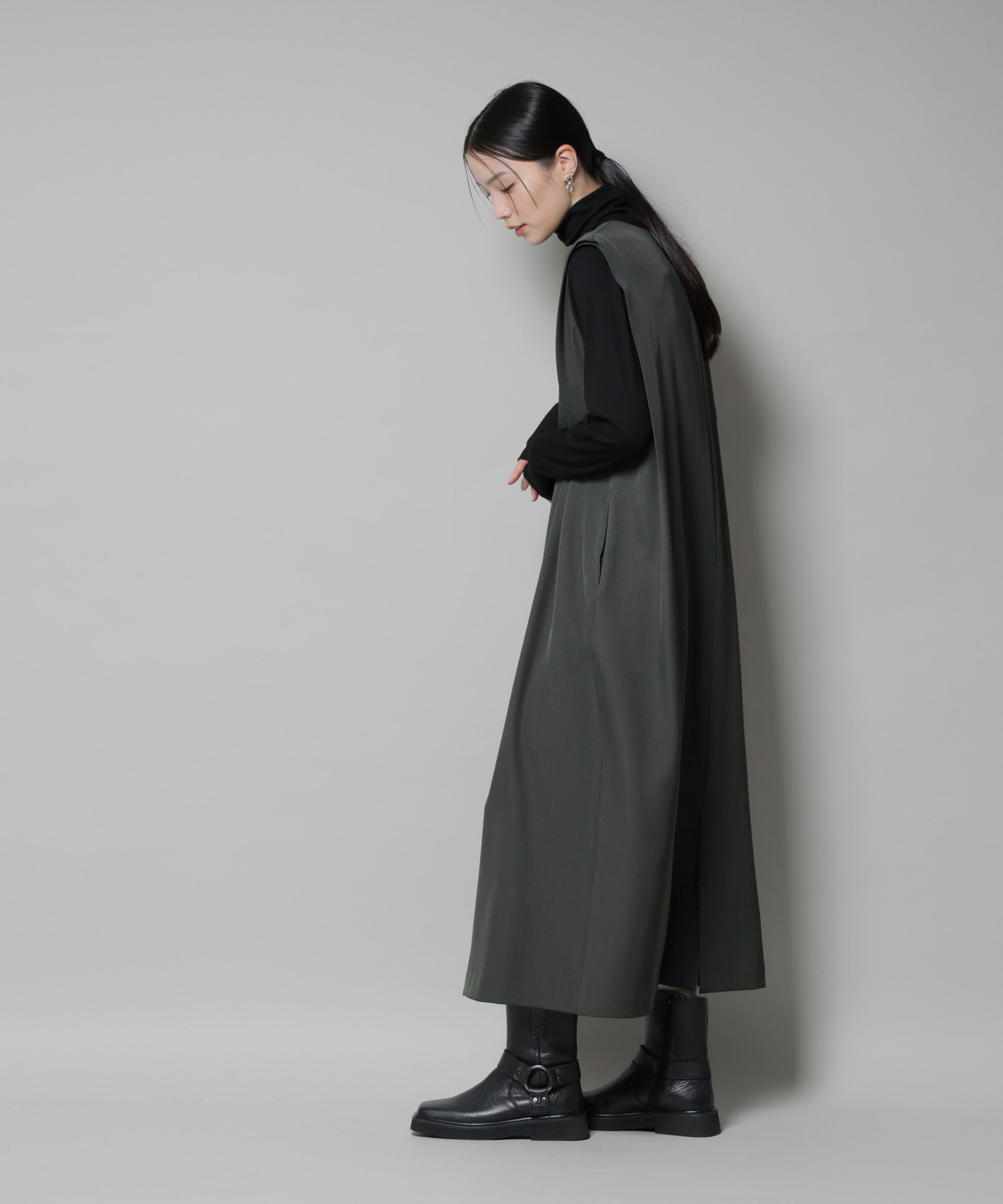 nano･universe「ショルダータックVネックワンピース」|ワンピース|