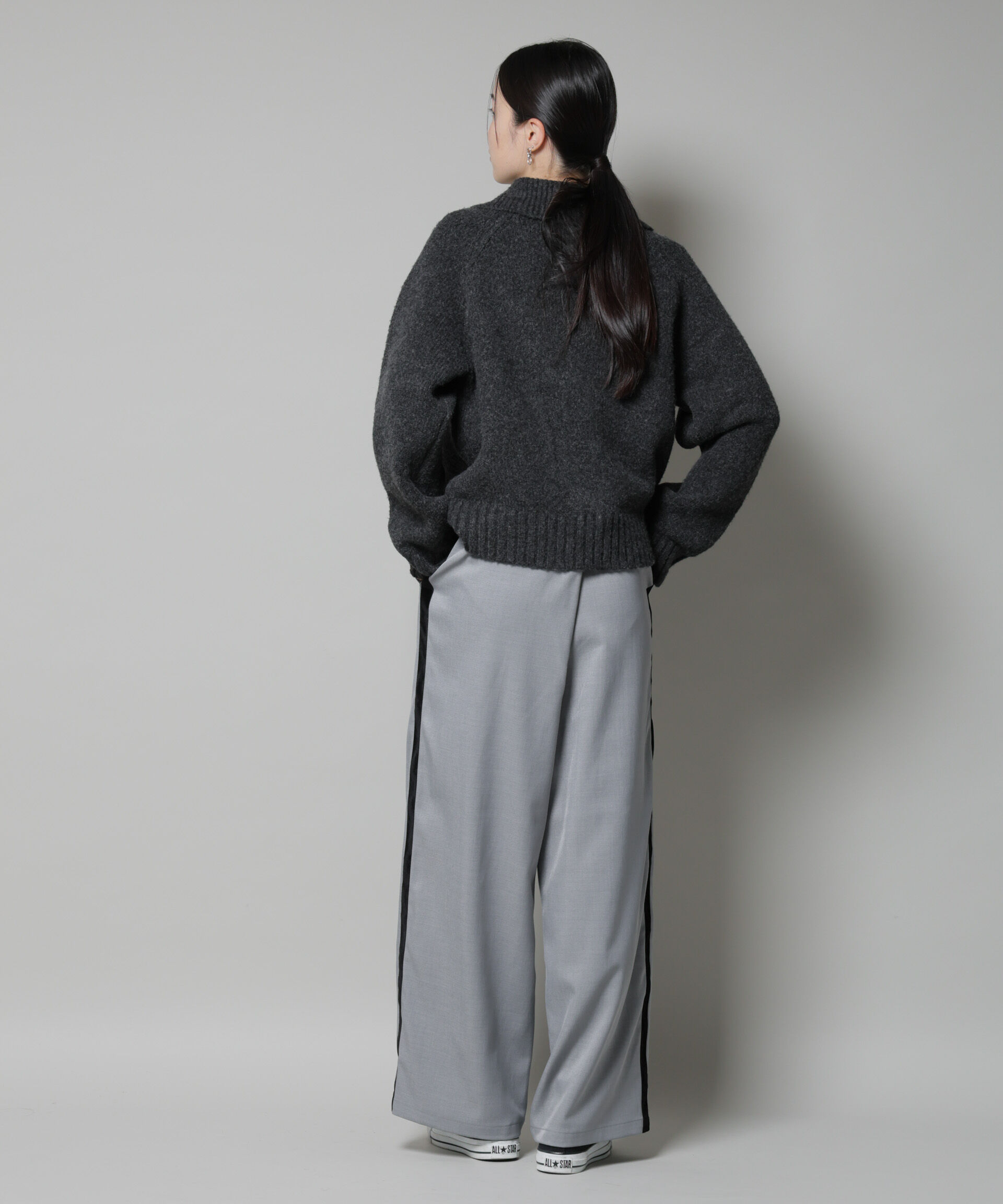 nano･universe「ベルベッドサイドラインパンツ」|チノ|