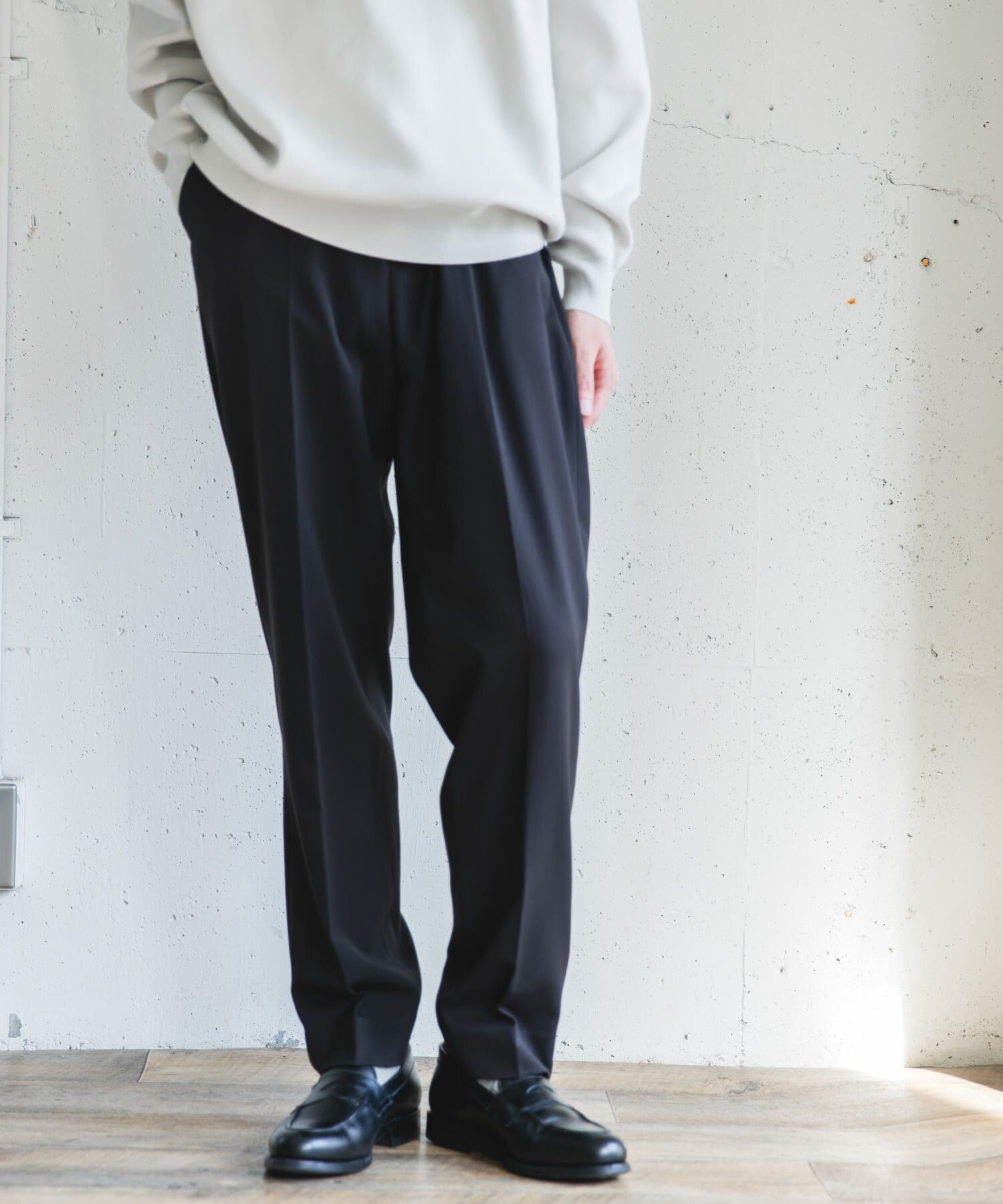 URBAN RESEARCH DOORS「『UR TECH』完声 テーパードトラウザー」|その他|