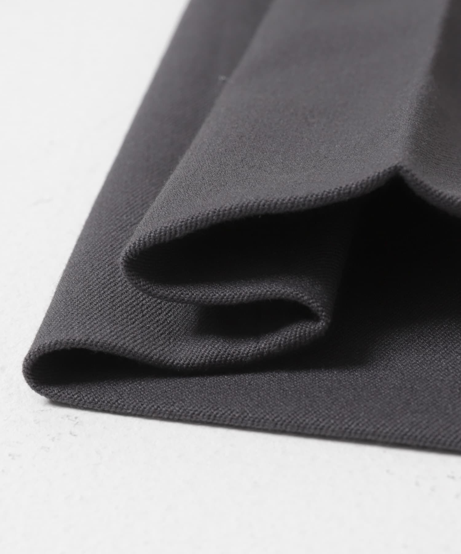 URBAN RESEARCH DOORS「『UR TECH』完声 テーパードトラウザー」|その他|