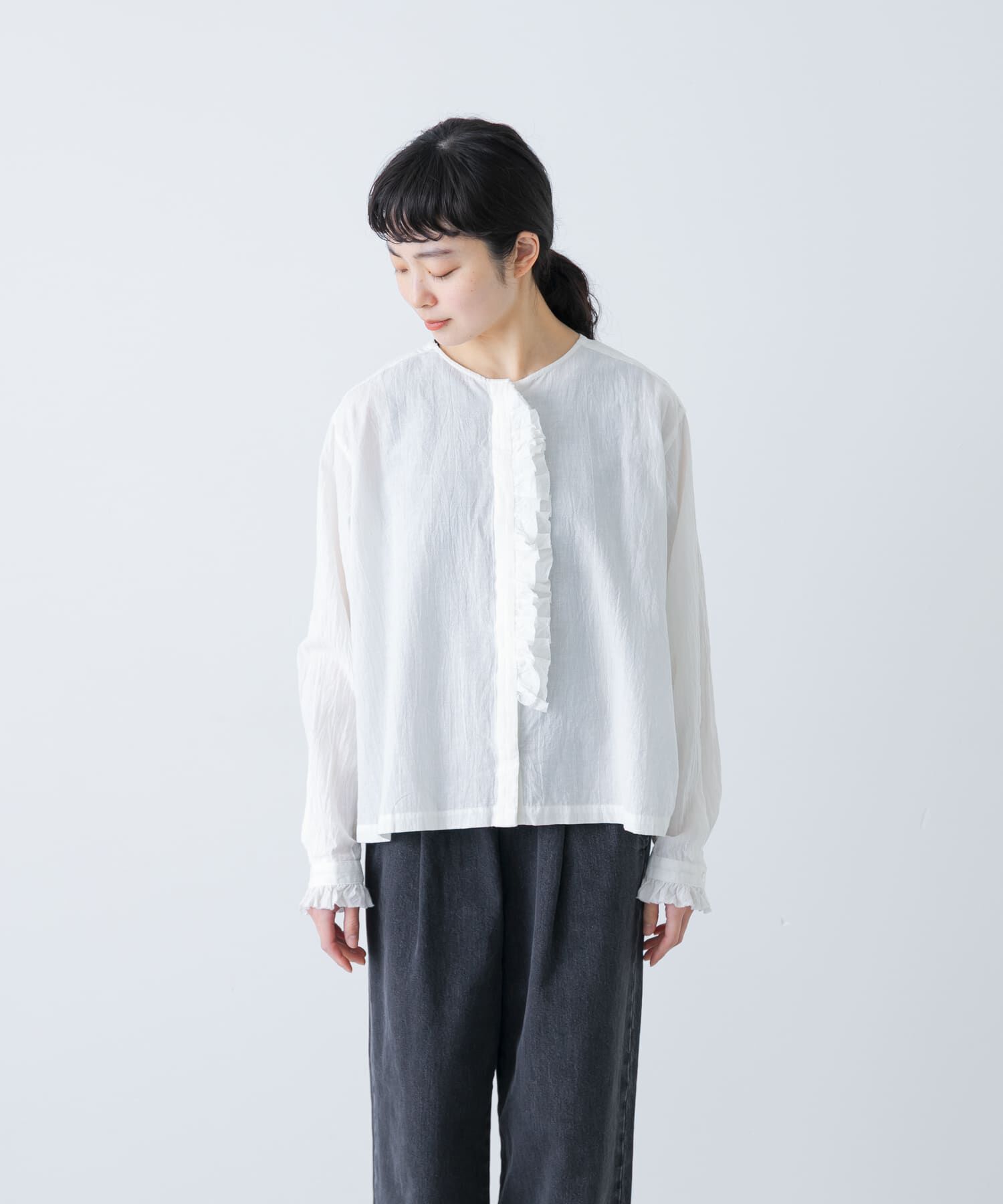 かぐれ「コットンリネンフリルブラウス」|シャツ・ブラウス|