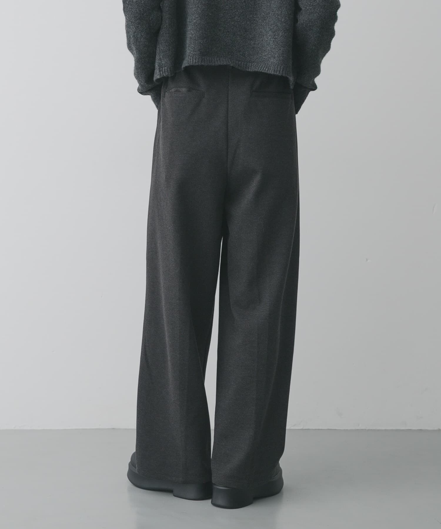 SENSE OF PLACE by URBAN RESEARCH「『BLACK, TALLサイズ/WEB限定』ジャージーストレートスラックス」|その他|