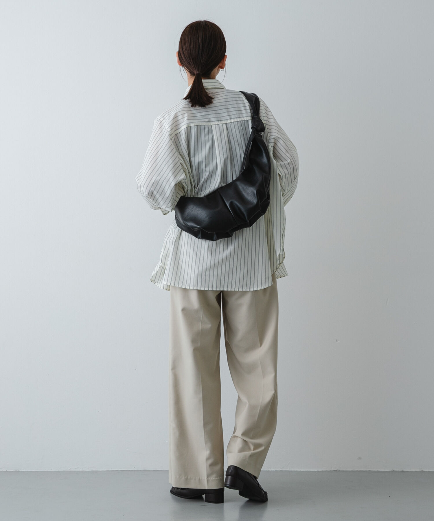 SENSE OF PLACE by URBAN RESEARCH「クロワッサンショルダーバッグ」|ショルダー・メッセンジャー|