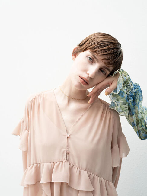 Te chichi「ラッフルフリルシアーチュニック《2025spring catalog item》」|シャツ・ブラウス|