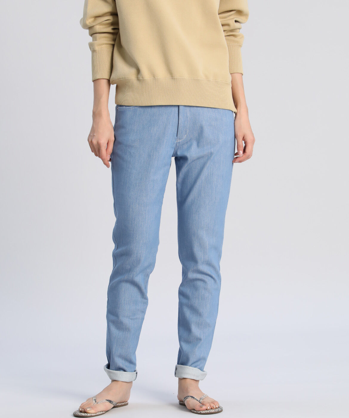 DAY by DAY it&rsquo;s international「スリムテーパードデニムパンツ《SUVIN DENIM》」|デニム|