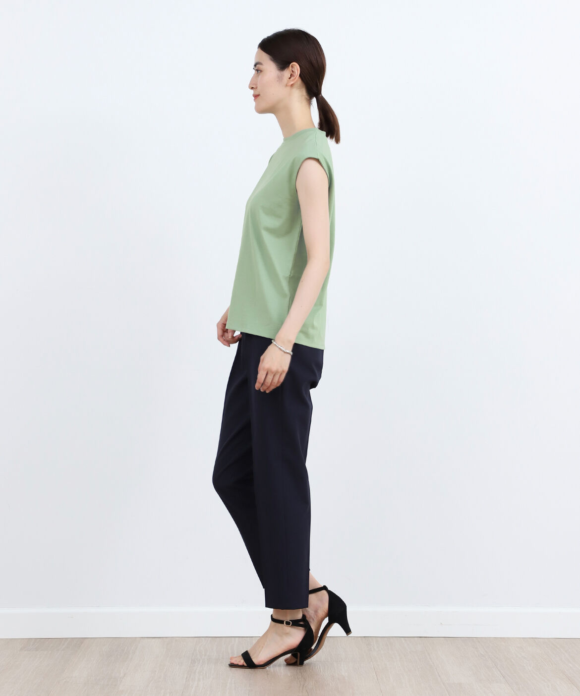 DAY by DAY it&rsquo;s international「ベーシックノースリーブコットンカットソー」|Tシャツ・カットソー|