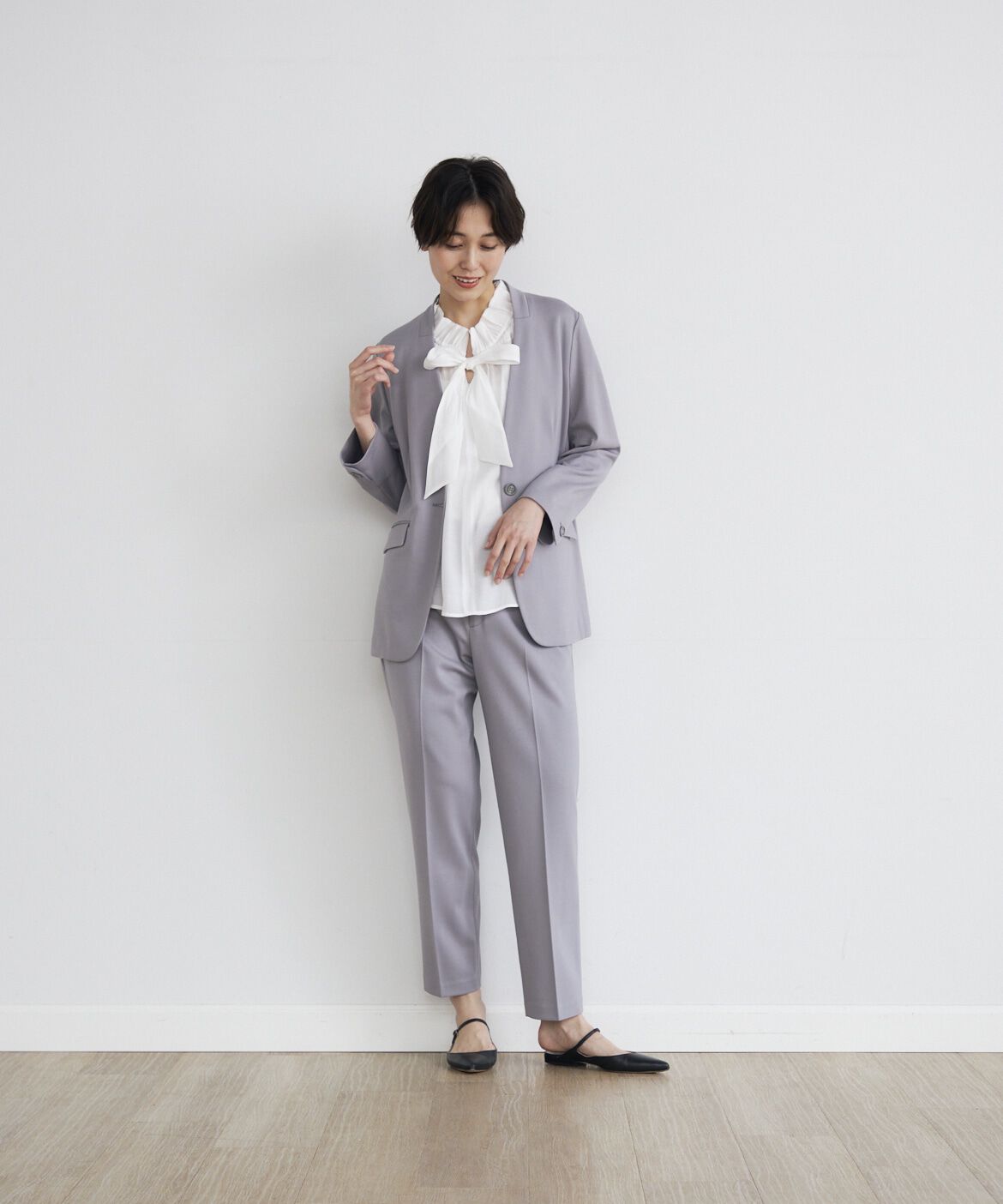 INED「《INED CLARO》ポンチテーパードパンツ」|その他|