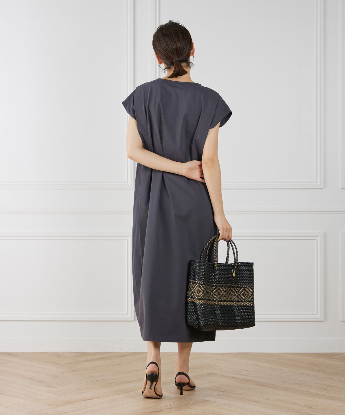 7-IDconcept.「《大きいサイズ》ショルダータックワンピース」|ワンピース|