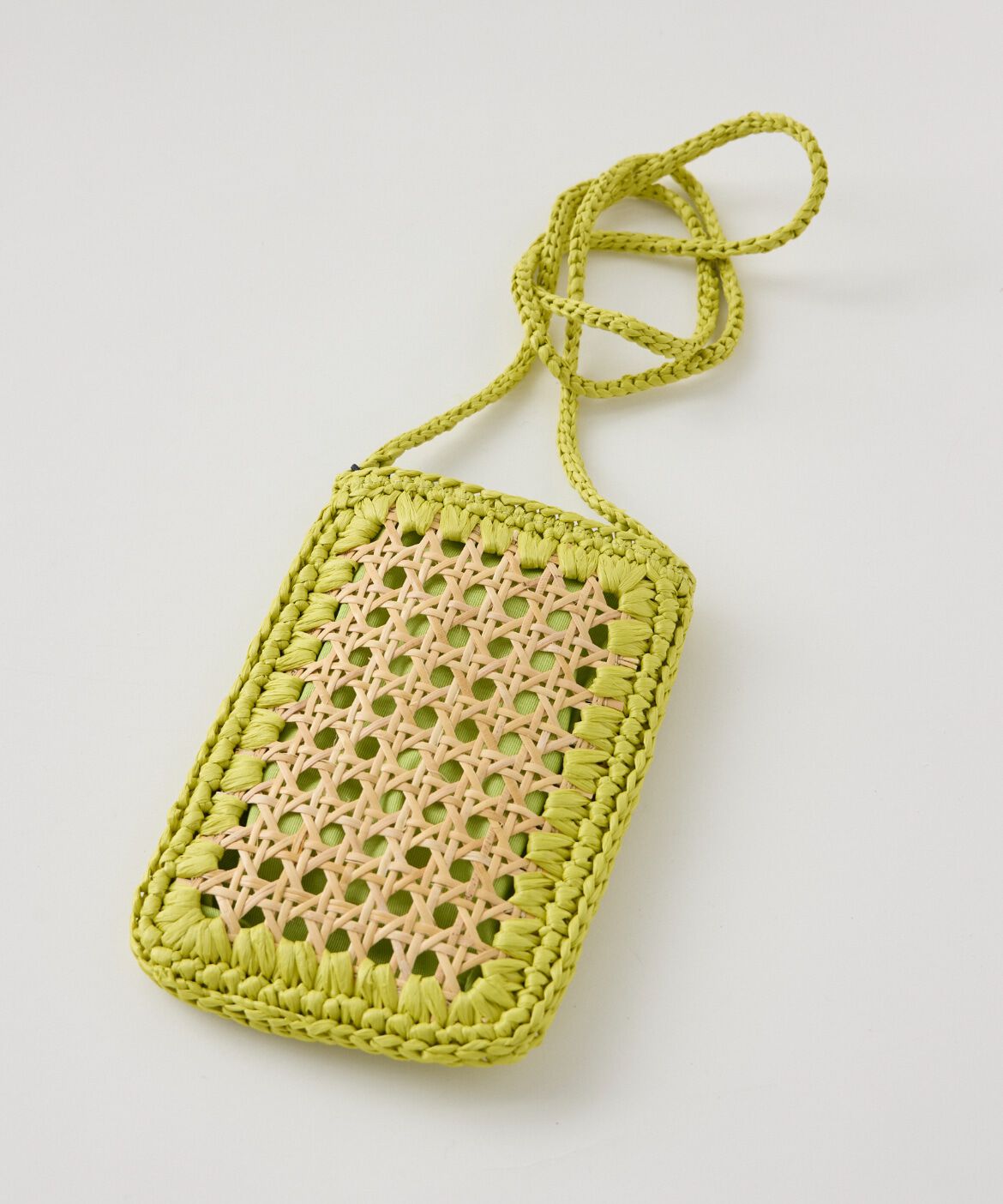 INED「《FAVORITE》ラフィアフォーンバッグ《CATERINA BERTINI》」|モバイルケース|キミドリ1