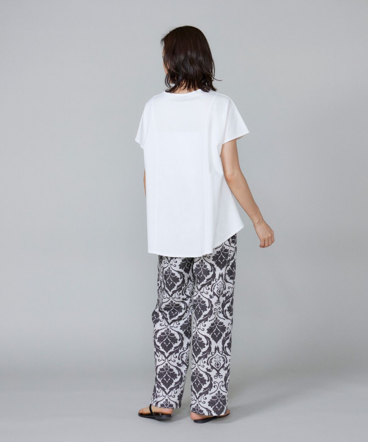 7-IDconcept.「《大きいサイズ》サイドフレアーカットプルオーバー」|Tシャツ・カットソー|