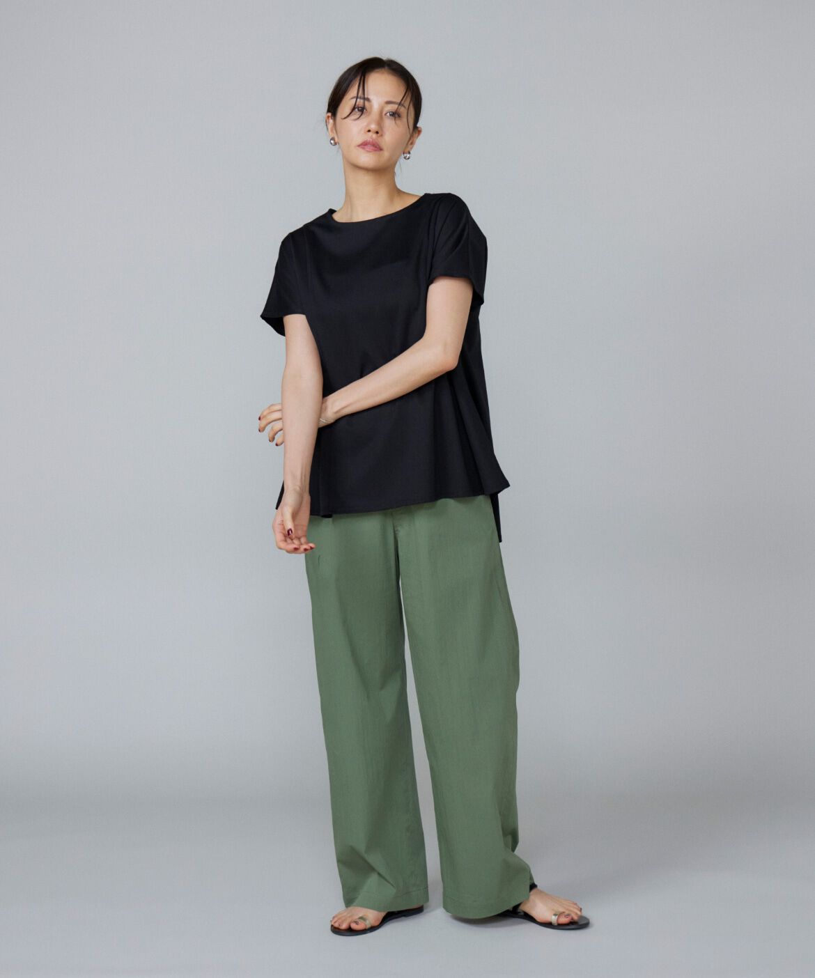 7-IDconcept.「《大きいサイズ》サイドフレアーカットプルオーバー」|Tシャツ・カットソー|