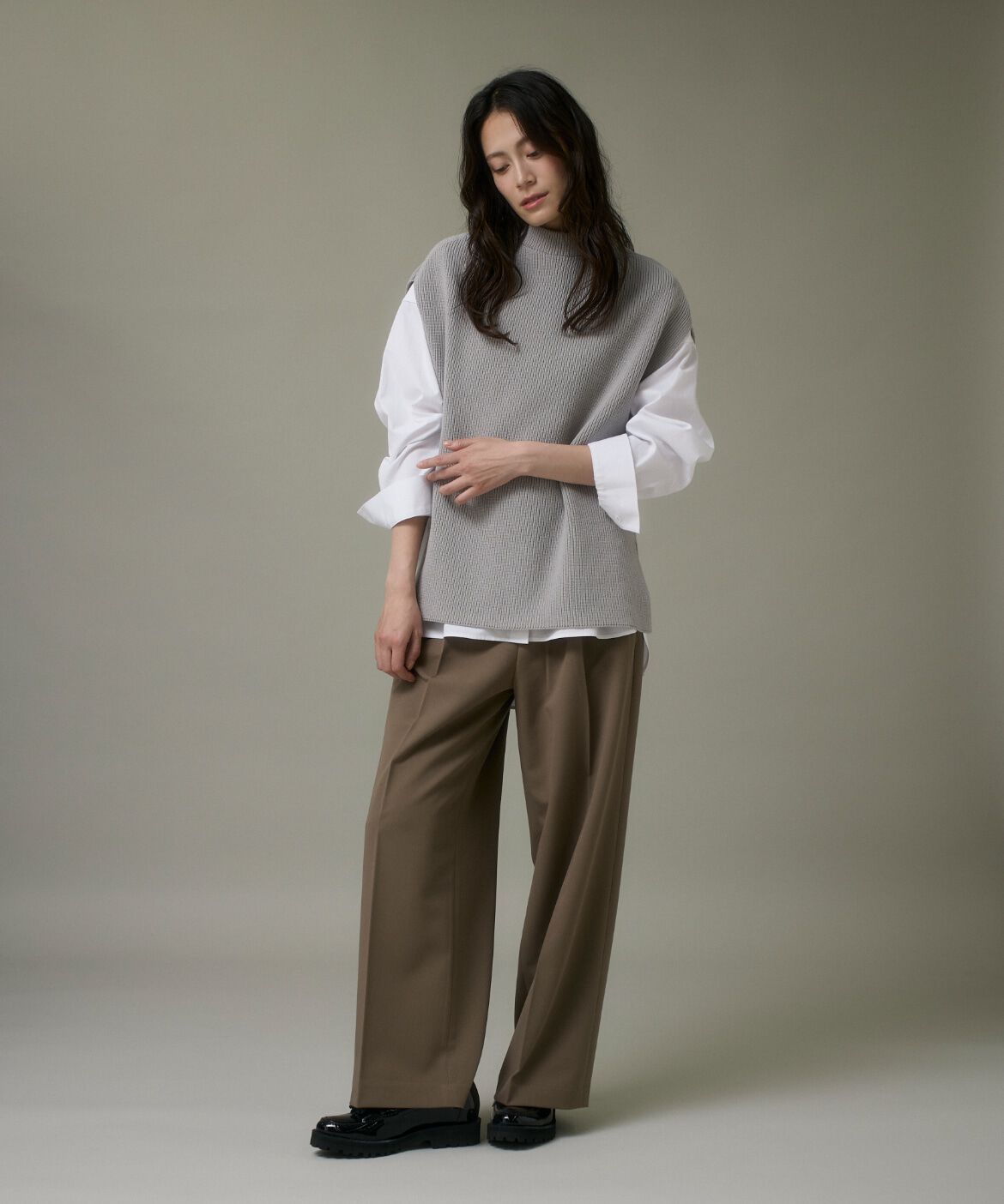 DAY by DAY it&rsquo;s international「モックネックジレ」|ニット・セーター|