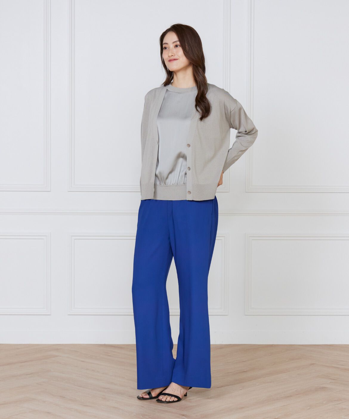 Le Souk「シルキーライクVネックニットカーディガン」|カーディガン|