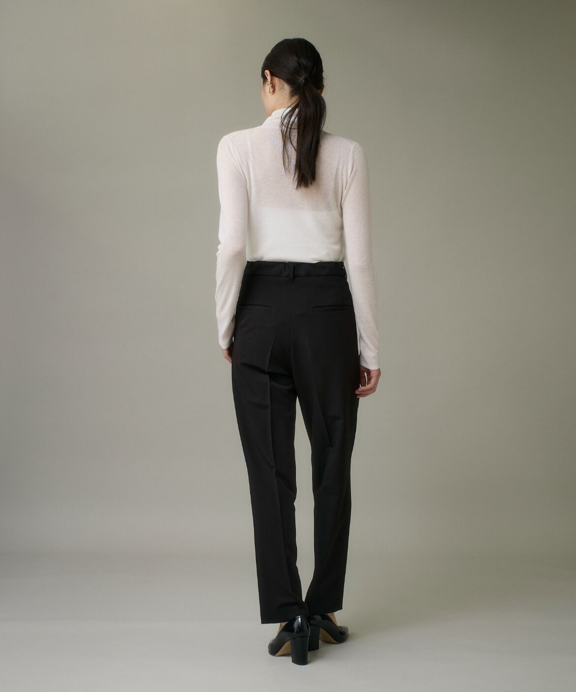 DAY by DAY it&rsquo;s international「ハイネックニットプルオーバー《Melty air wool》」|ニット・セーター|