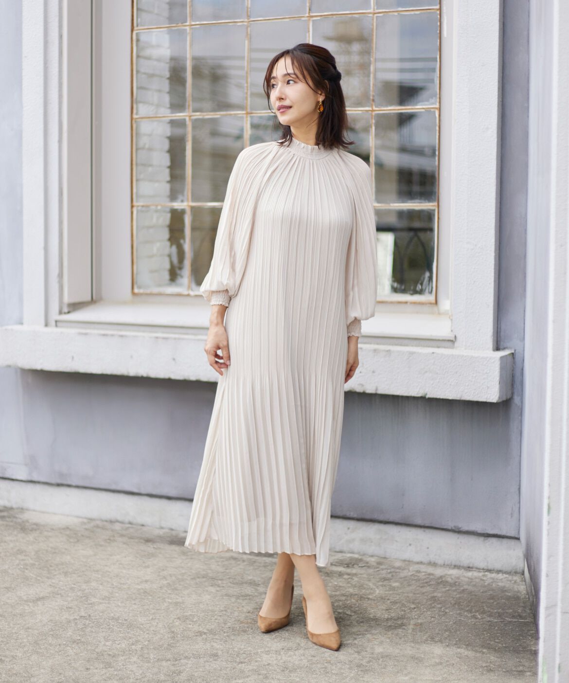 ef-de Black「総プリーツシャーリングワンピース」|ワンピース|