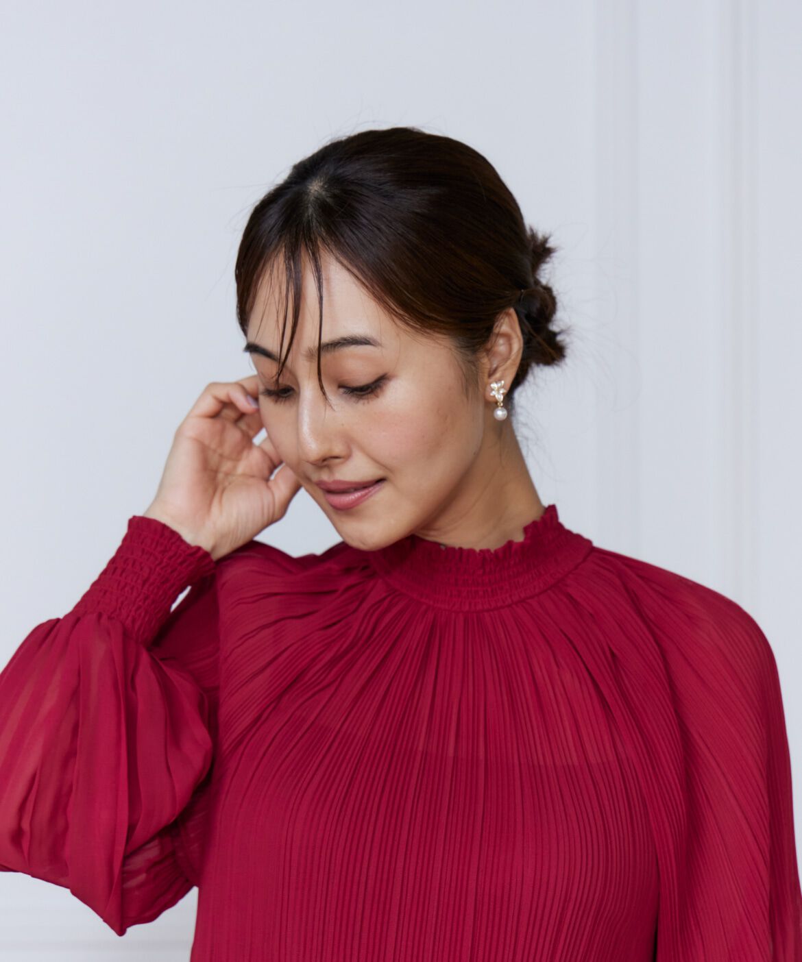 ef-de Black「総プリーツシャーリングワンピース」|ワンピース|