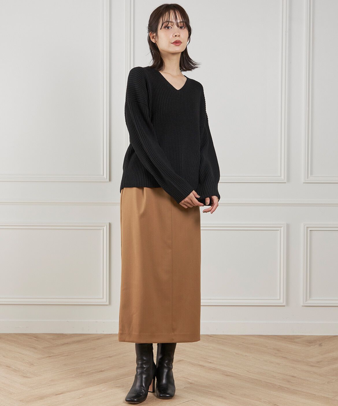 INED「《大きいサイズ》Vネックプルオーバーニット」|ニット・セーター|