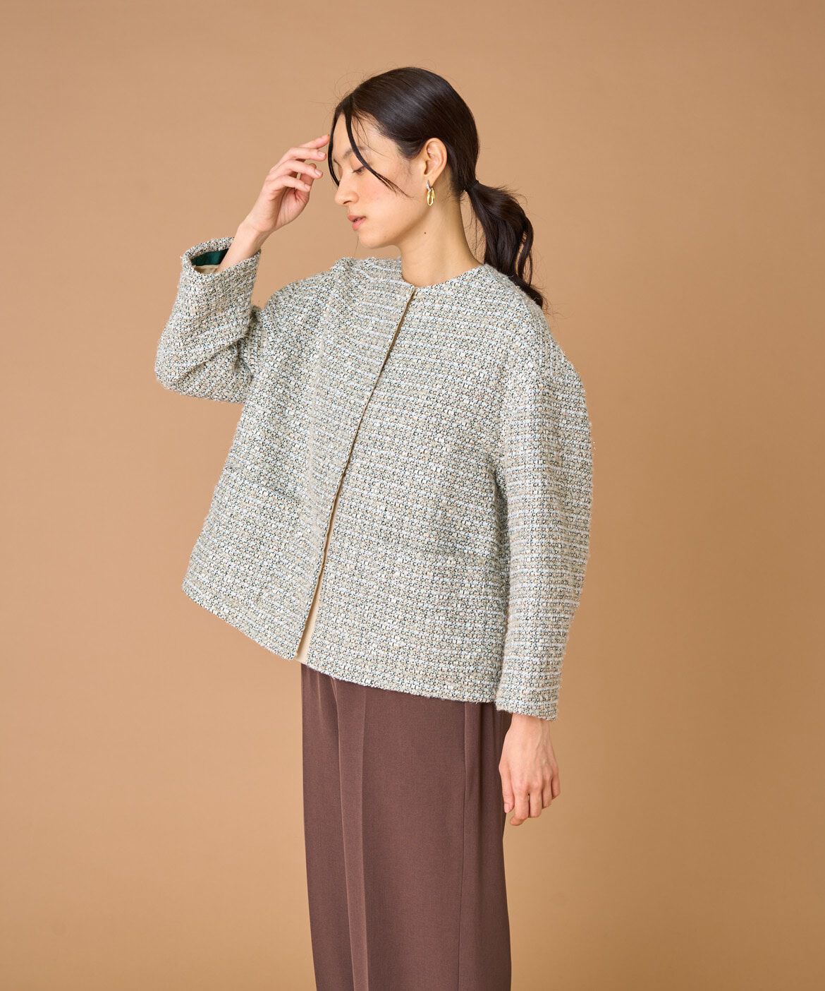 INED「ツイードジャケット《LINTON》」|ノーカラージャケット|