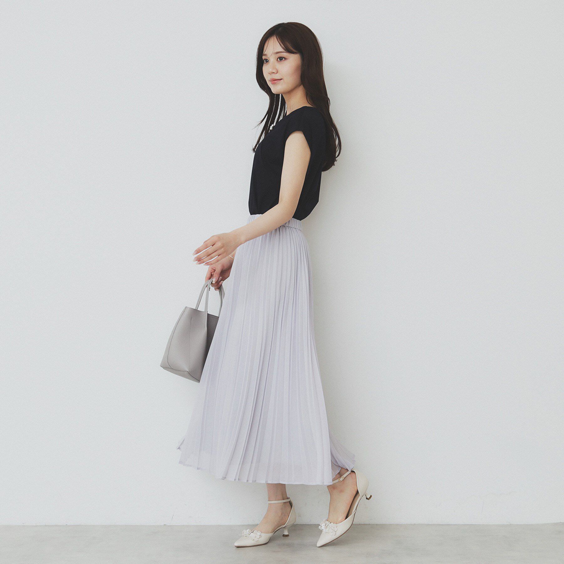 index「アシメリボンフレンチトップス【接触冷感/UVケア/洗濯機洗い可】」|Tシャツ・カットソー|