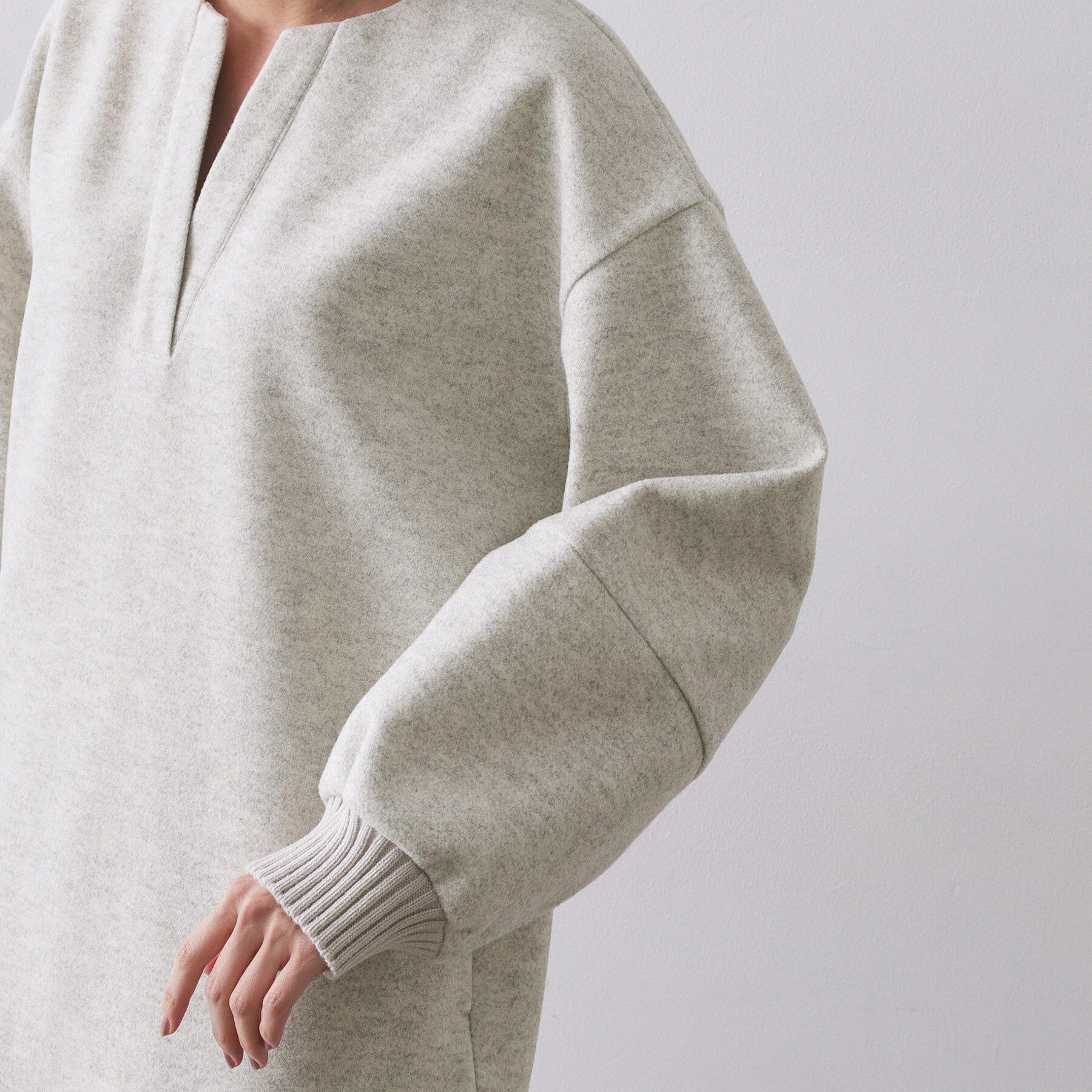 OPAQUE.CLIP「ストレッチメルトンキーネックワンピ【洗濯機OK】」|ワンピース|