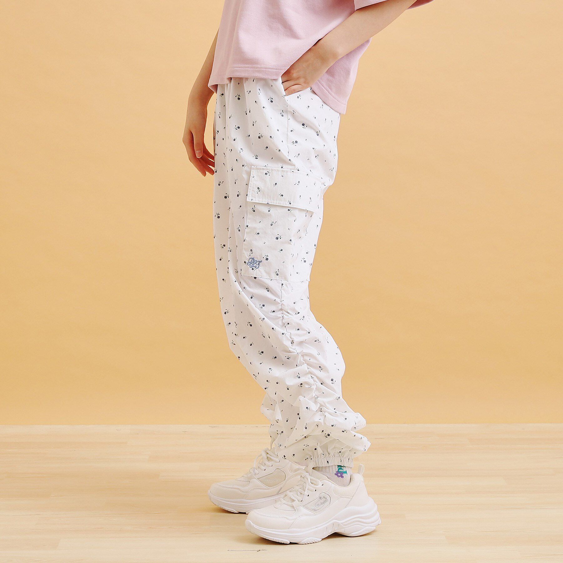 PINK-latte「シャーリングカーゴパンツ」|その他|