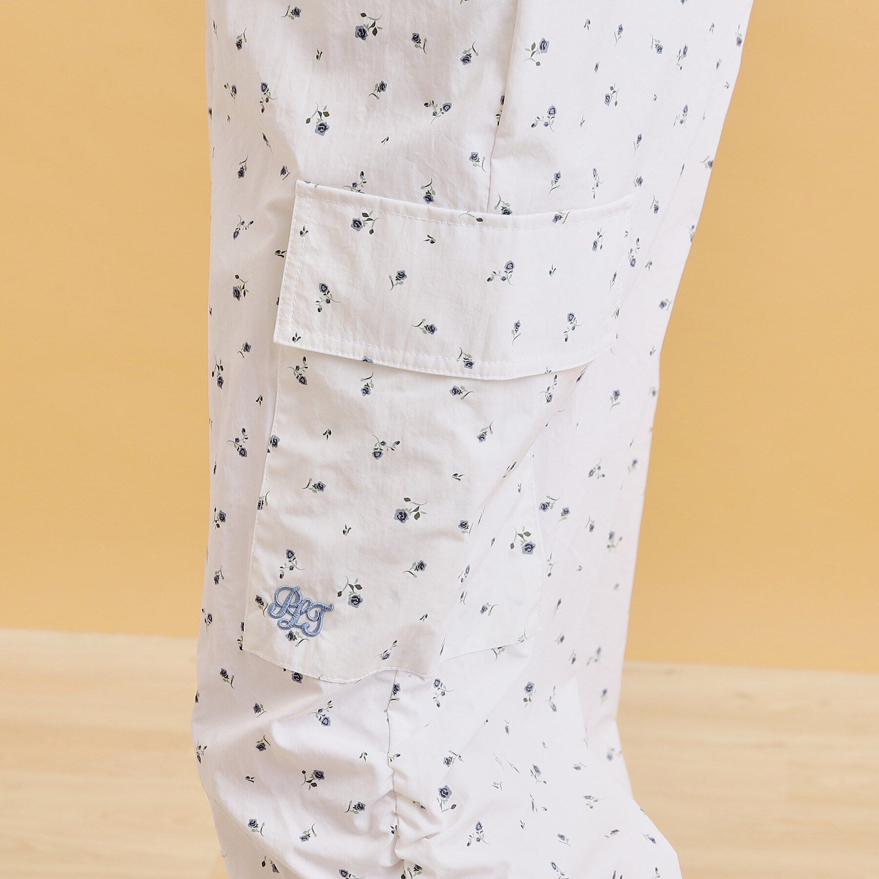 PINK-latte「シャーリングカーゴパンツ」|その他|