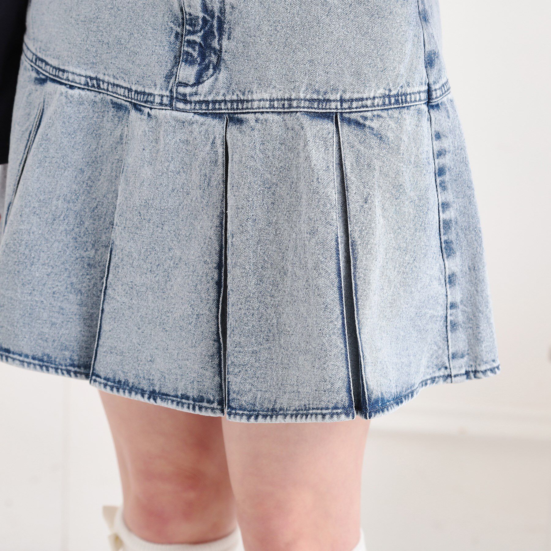 PINK-latte「デニム裾プリーツスカート」|スカート|