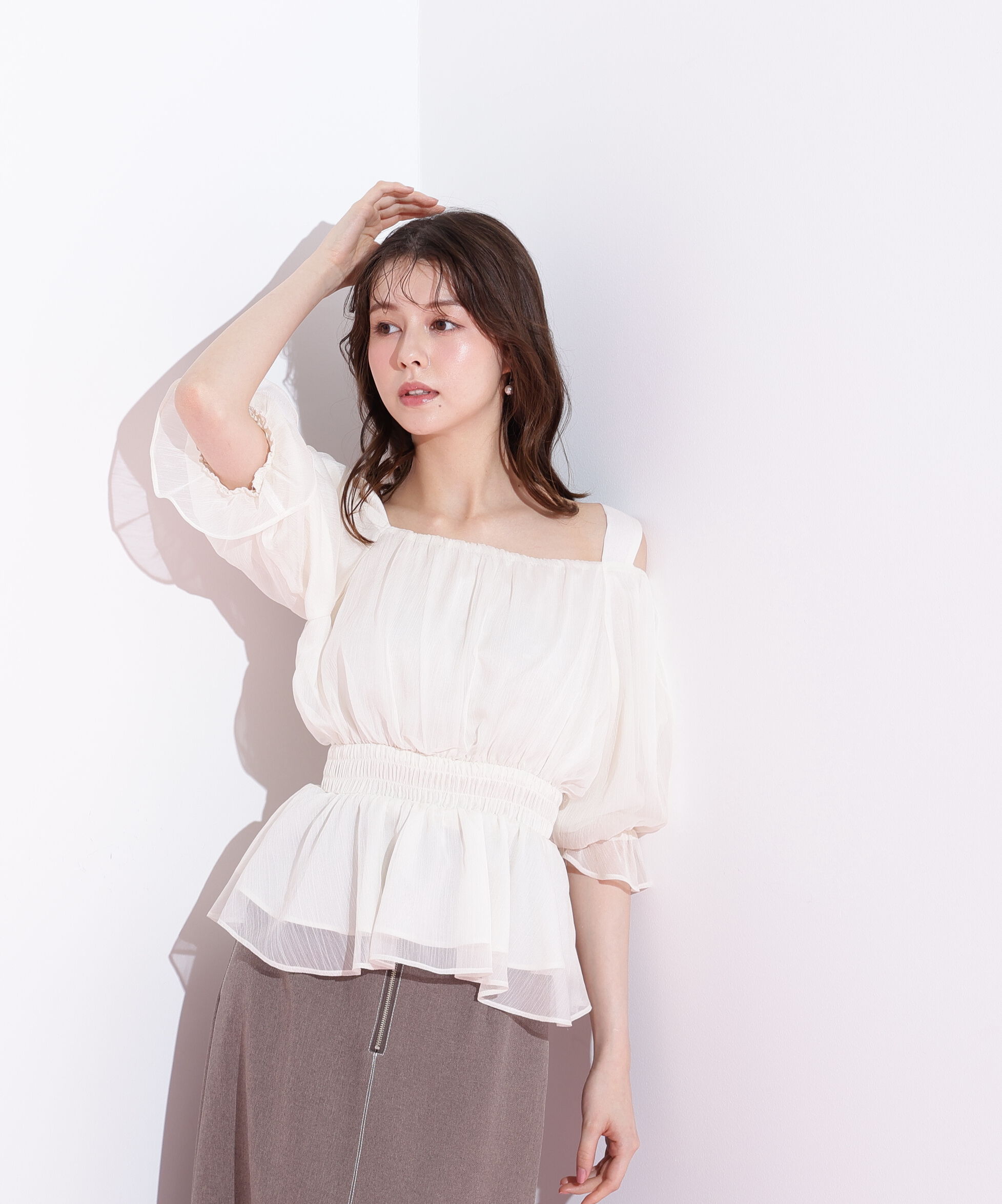  「楊柳オフショルパフブラウス」|シャツ・ブラウス|