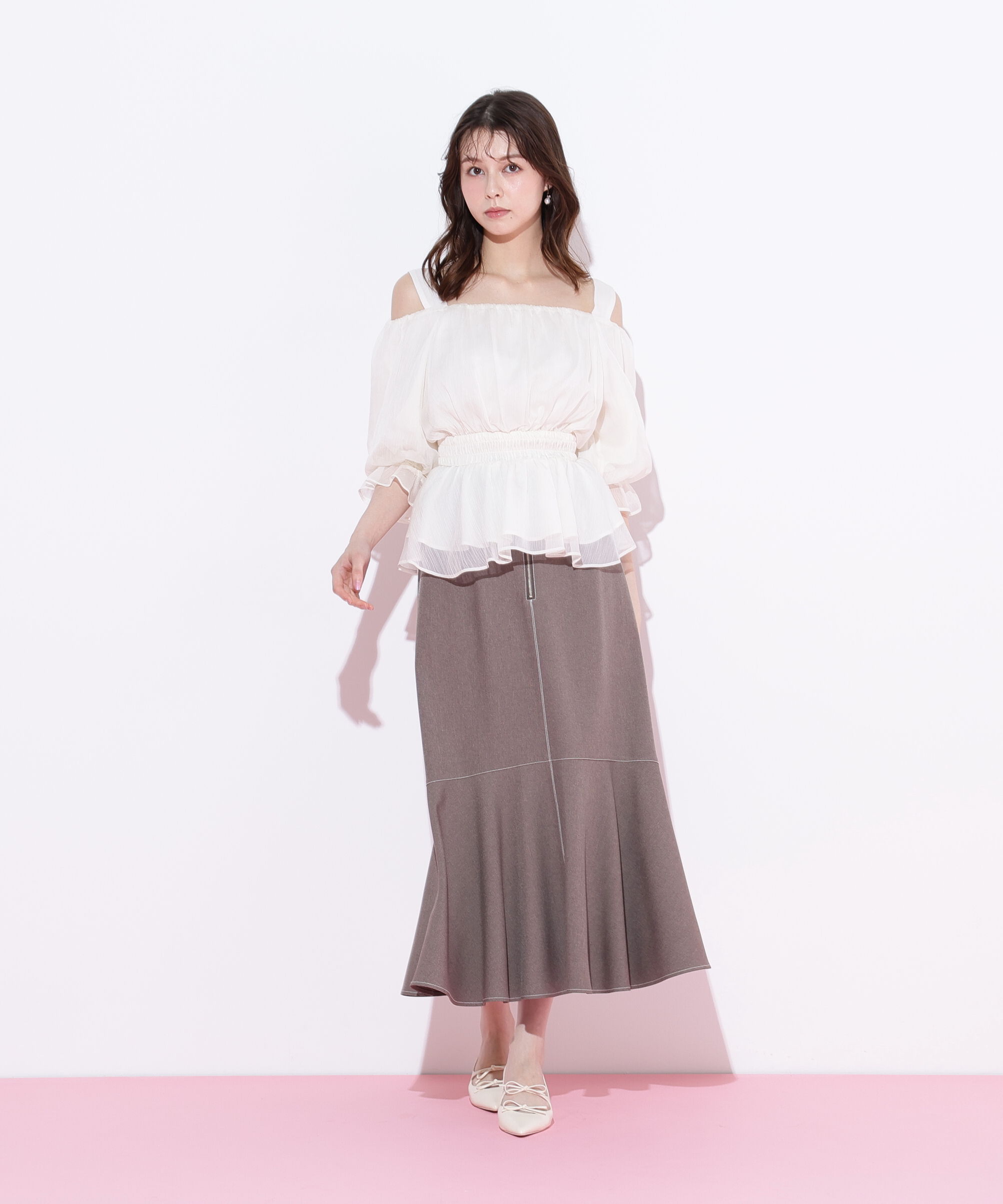  「楊柳オフショルパフブラウス」|シャツ・ブラウス|