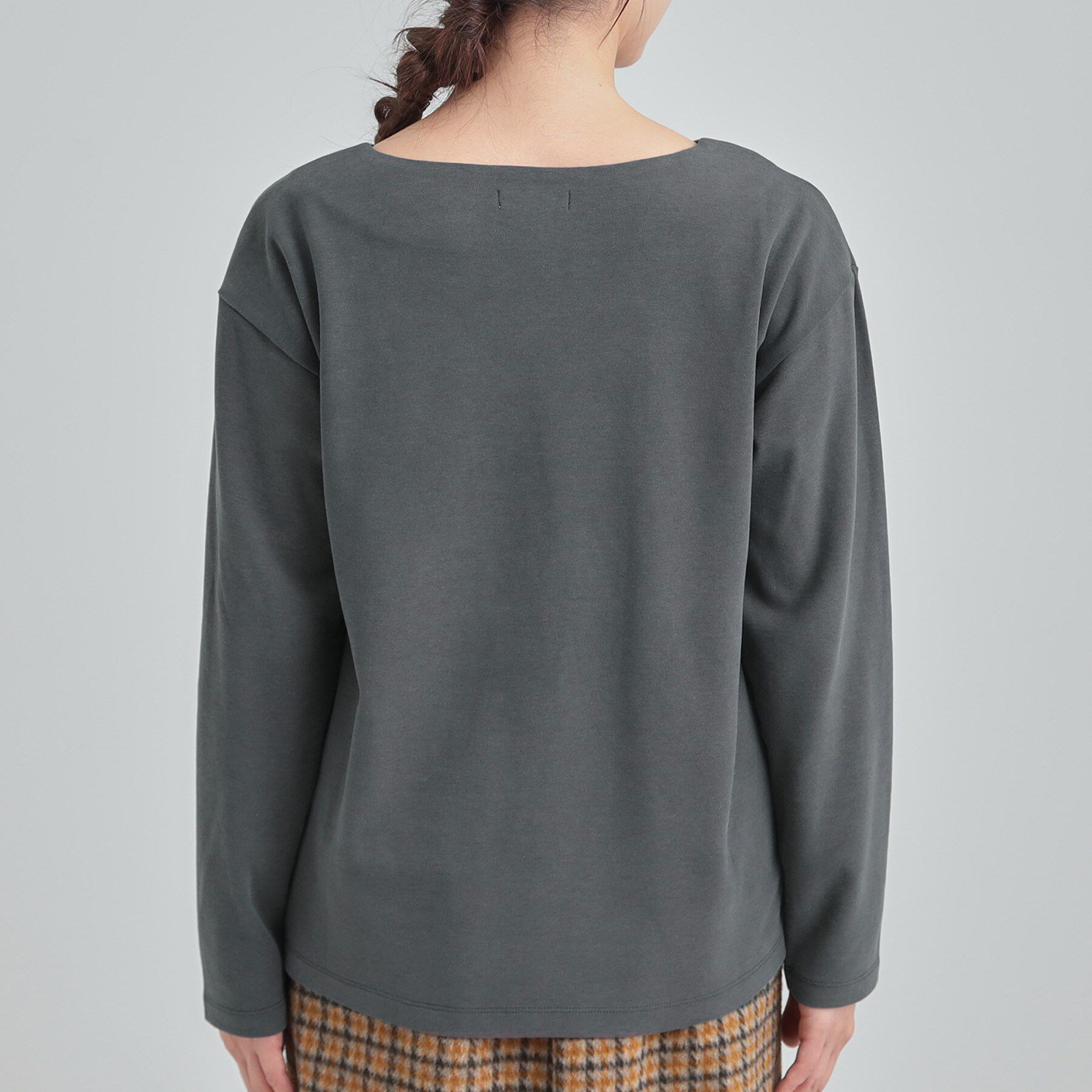 SHOO･LA･RUE「【洗濯機可/S-LL】大人が着やすい小さめロゴ 刺繍ロンT」|Tシャツ・カットソー|