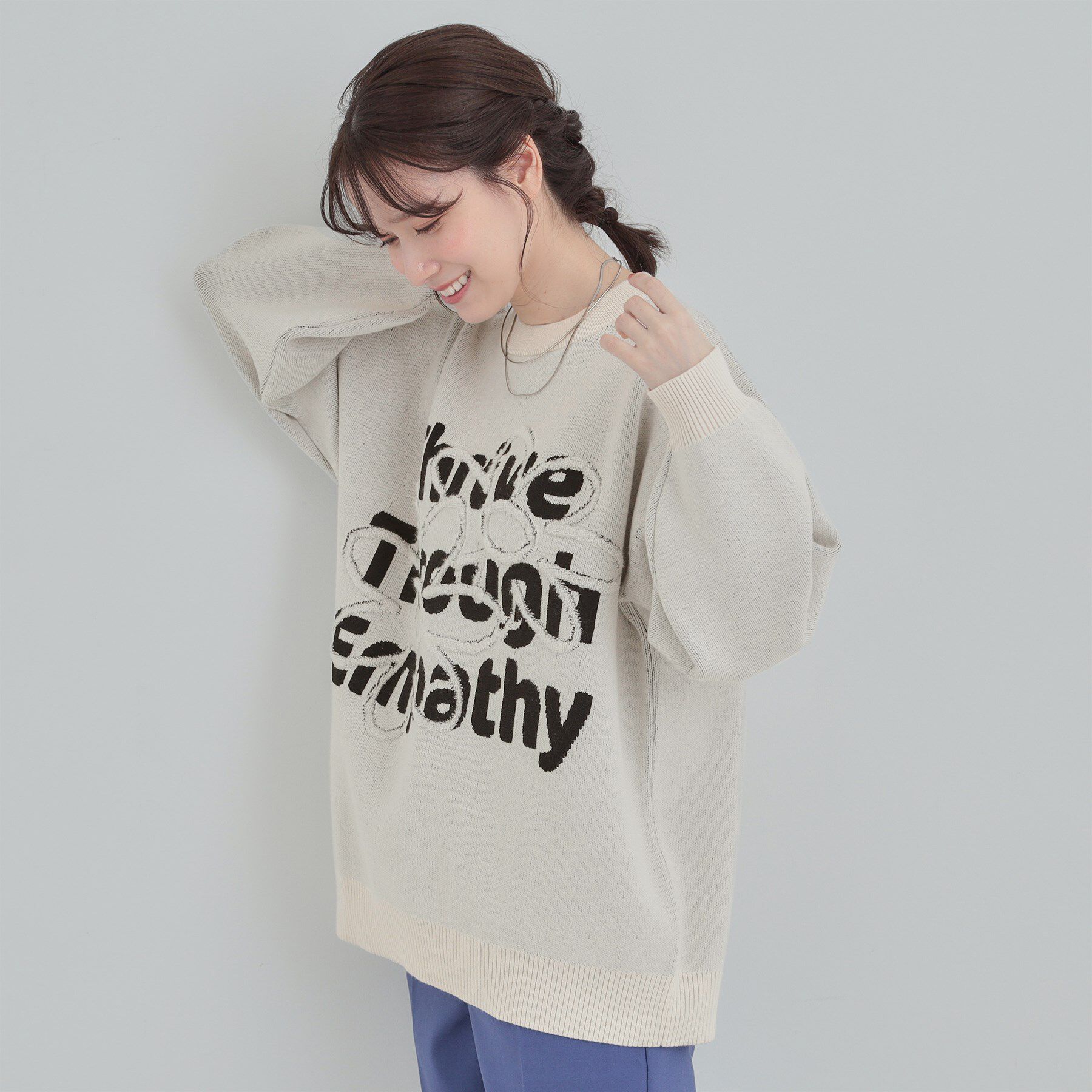 SHOO･LA･RUE「【体型カバー】ちくちくしにくい お花ロゴジャカードスウェットライクニット」|ニット・セーター|