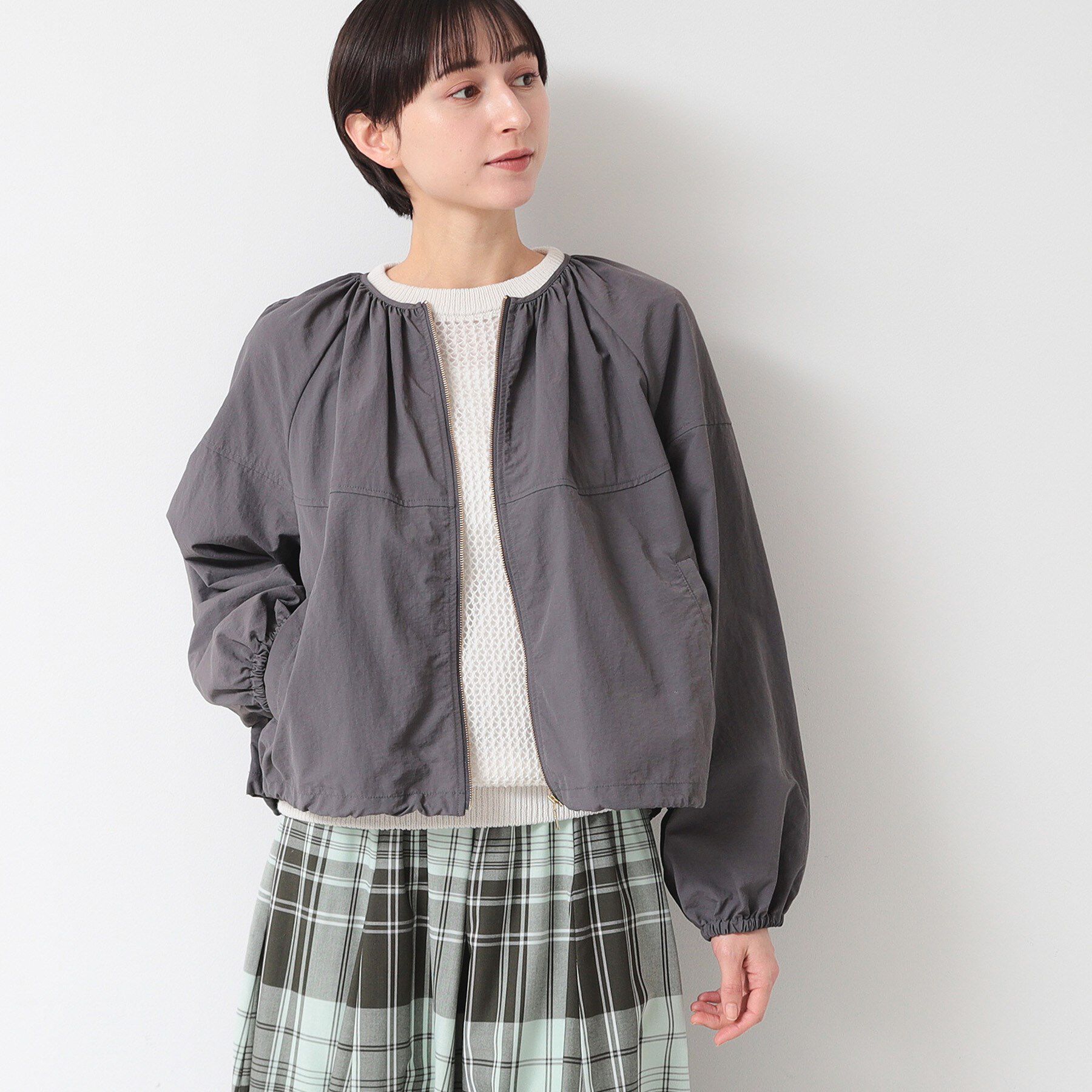Dessin「【洗える】ギャザークルーネックブルゾン（S～L）」|ブルゾン・スタジャン|