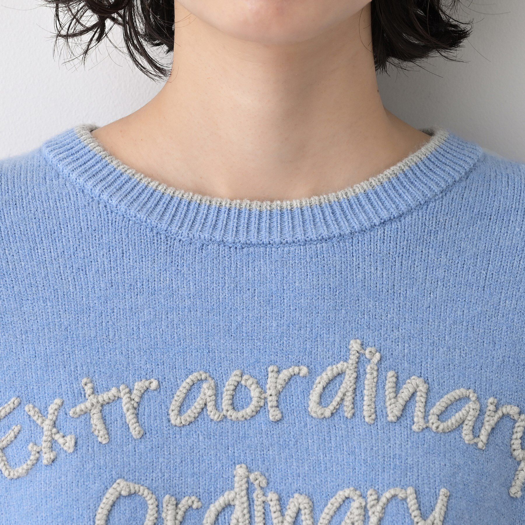 Dessin「【洗える】ペイント風刺繍入り配色ラインニット」|ニット・セーター|