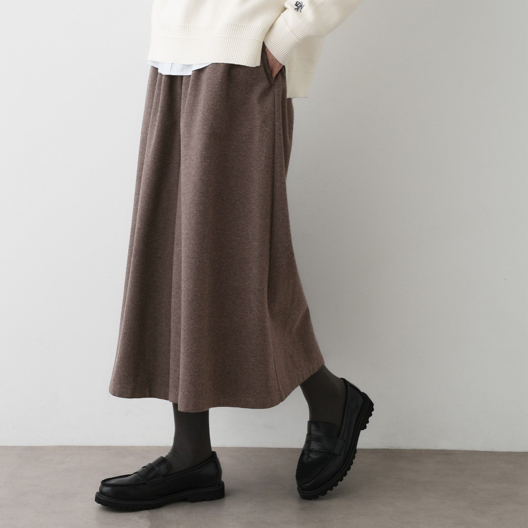 Dessin「【ウエストゴム/洗える】起毛フレアシルエットパンツ」|その他|