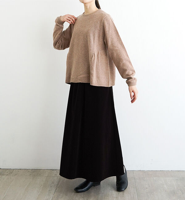  「オオカミと夜のリスと星のマルシェ&ldquo;くるみ&rdquo;」|ニット・セーター|