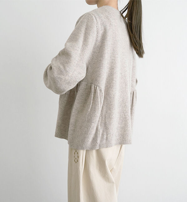  「オオカミと夜のリスと星のマルシェ&ldquo;くるみ&rdquo;」|ニット・セーター|