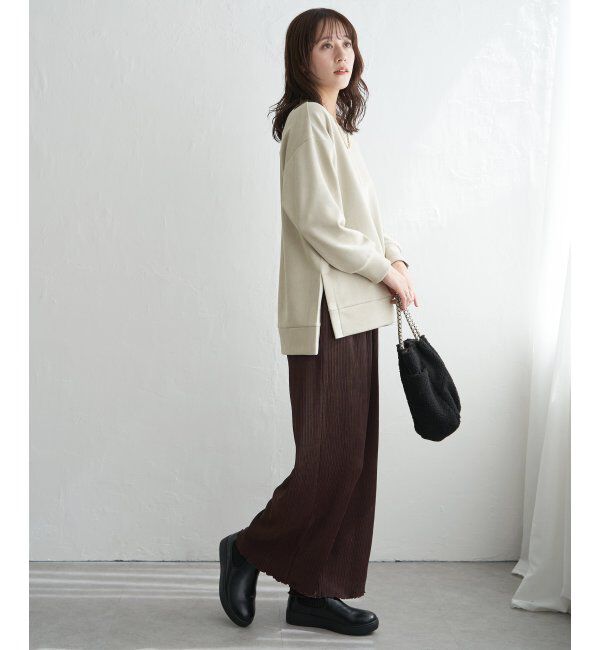 ikka「GOKU楽カットソー フェイクスエード裾スリットプルオーバー」|パーカー|