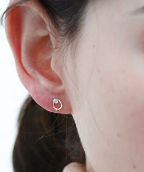  「ホースシュー CZ ピアス | K18」|ピアス|