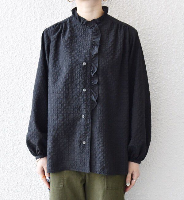 SHIPS any「SHIPS any:〈洗濯機可能〉フリルカラー スタンド & オープン シャツ ブラウス」|シャツ・ブラウス|